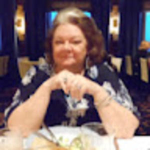 Meet your Posher, Denise